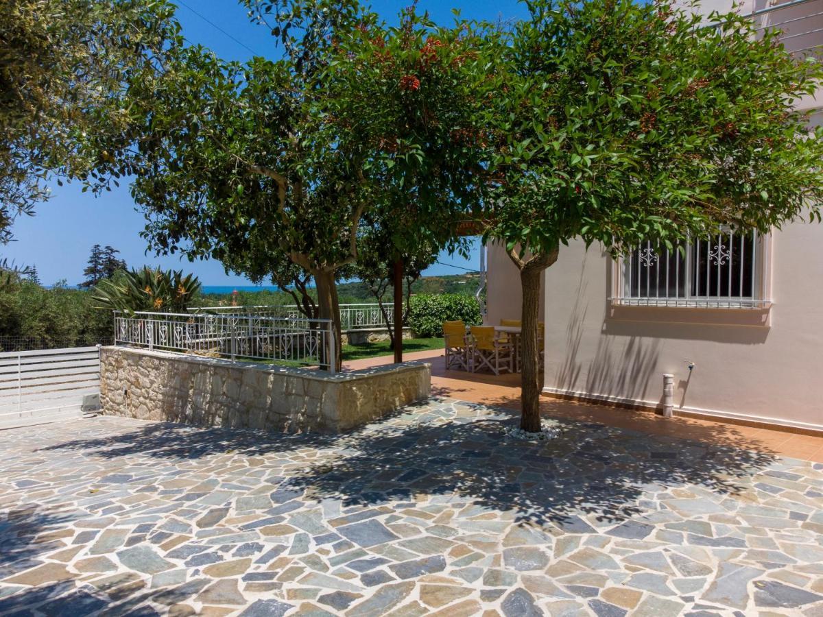 Villa Moma Palio Gerani Buitenkant foto