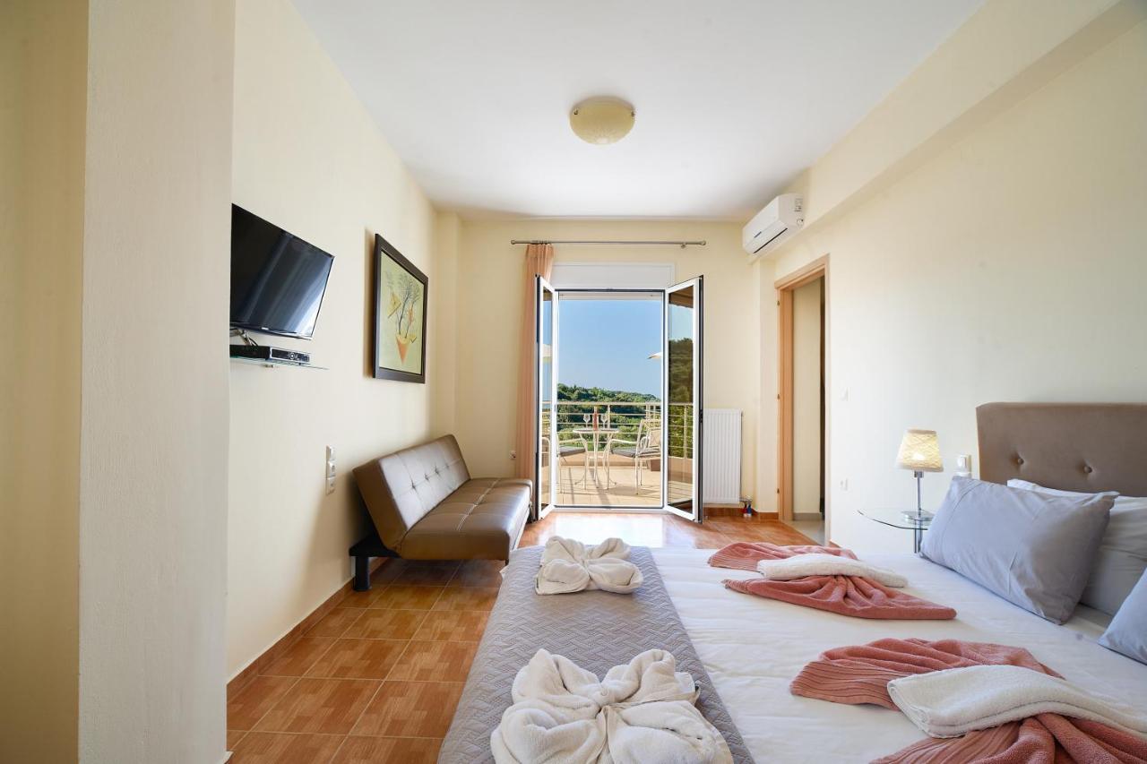 Villa Moma Palio Gerani Buitenkant foto